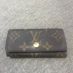 Louis Vuitton monogram 4 key holder